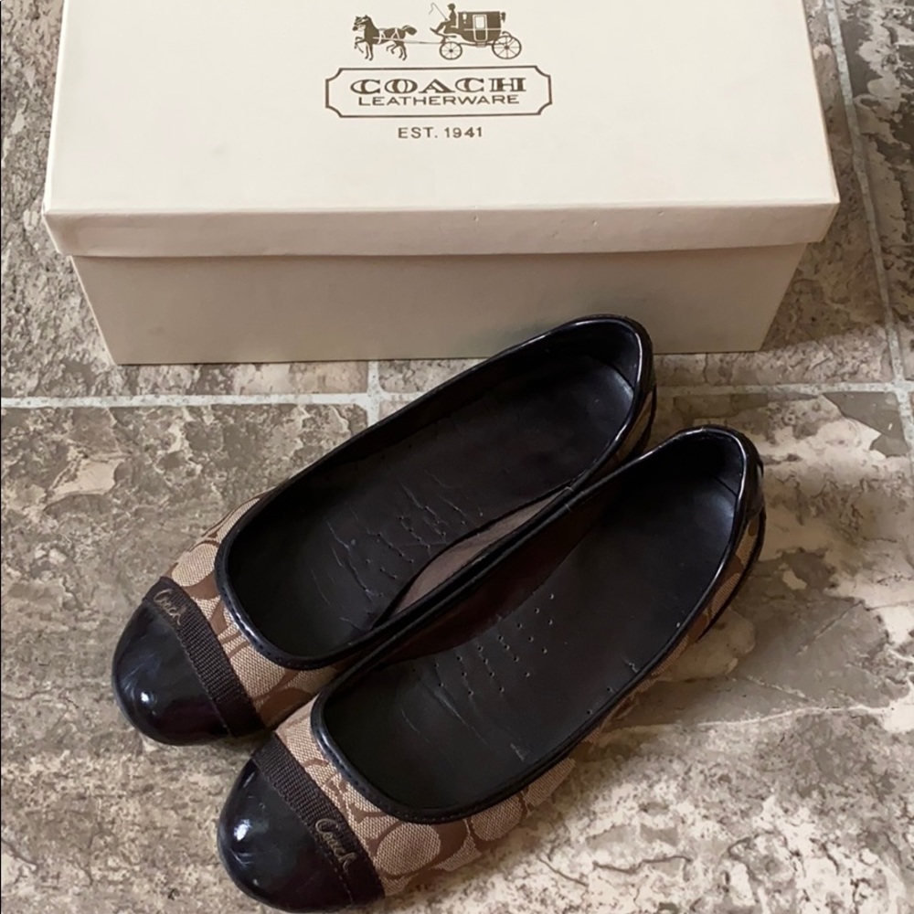 Coach//signature flats - Picture 1 of 7